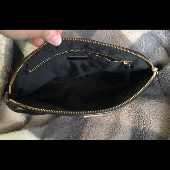 AUTHENTIC BURBERRY CANVAS BAG - Picture 2 of 3